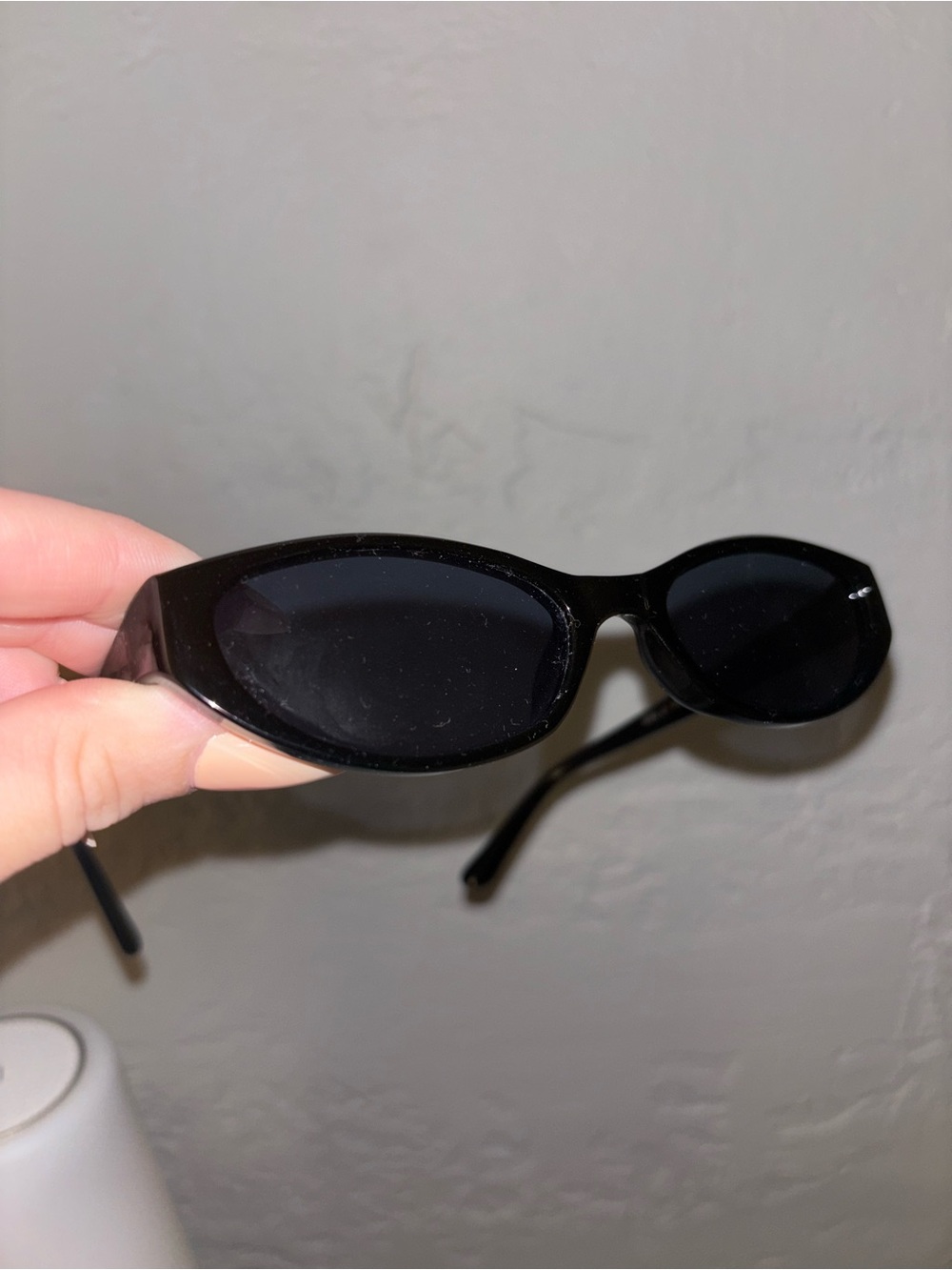 Black oval sunglasses - Picture 5 of 5